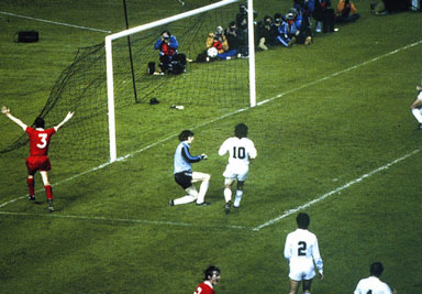 euro81kennedygoal