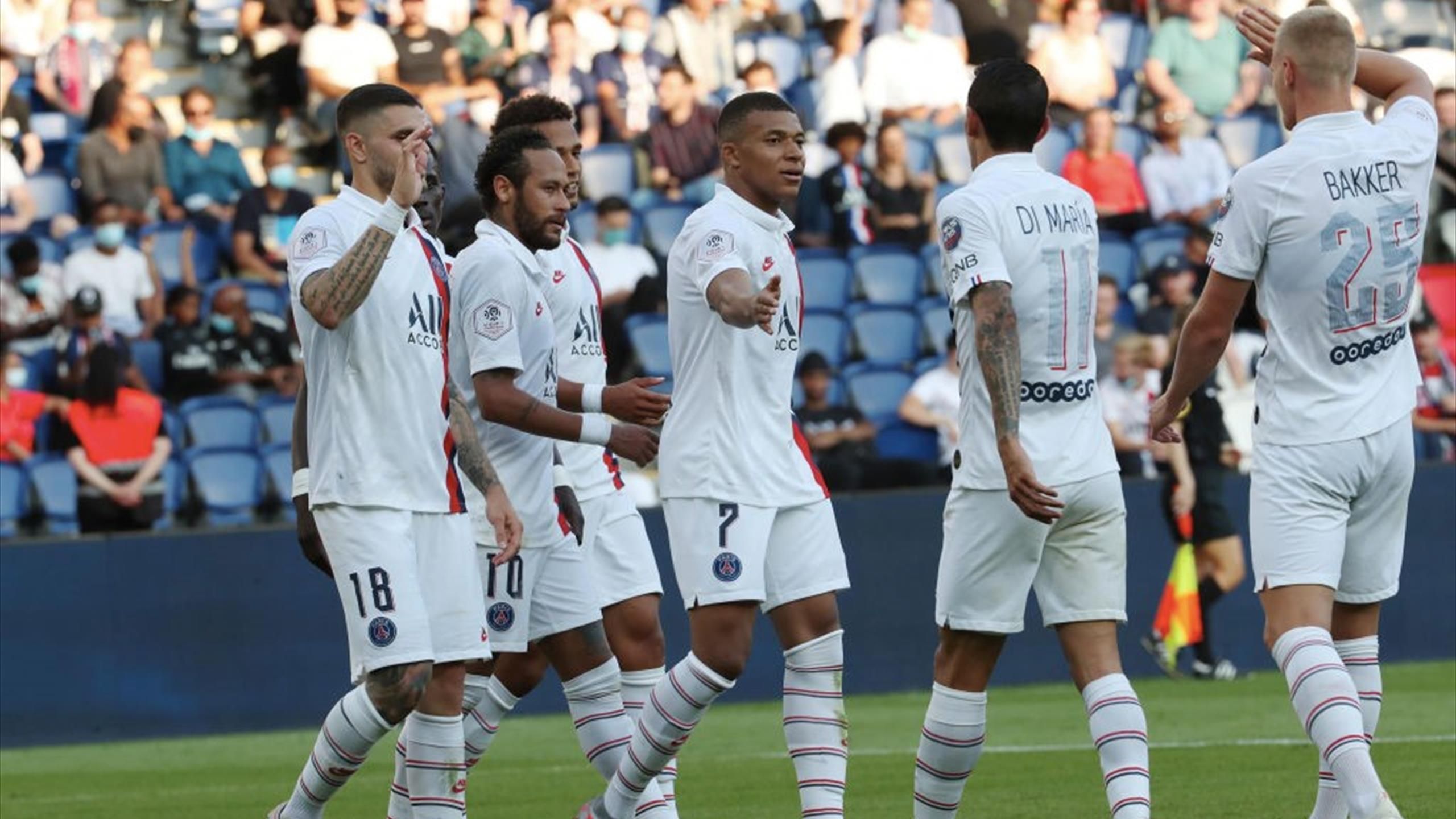 Jucătorii PSG-ului. Sursă foto: eurosport.com. Sursă foto: eurosport.com