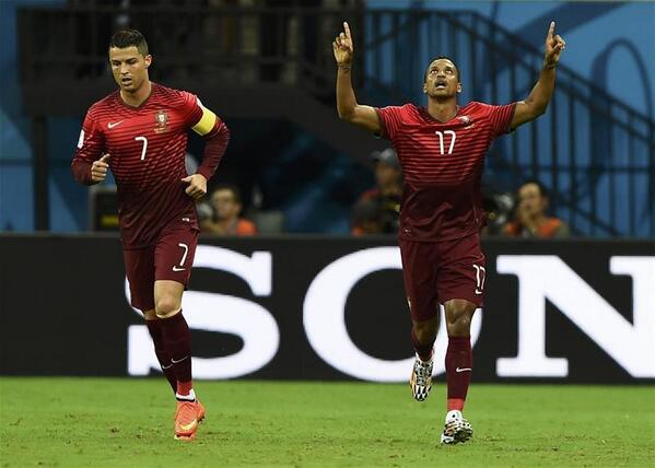 Luis Nani și Cristiano Ronaldo în naționala Portugaliei. Sursă foto: 101greatgoals.com