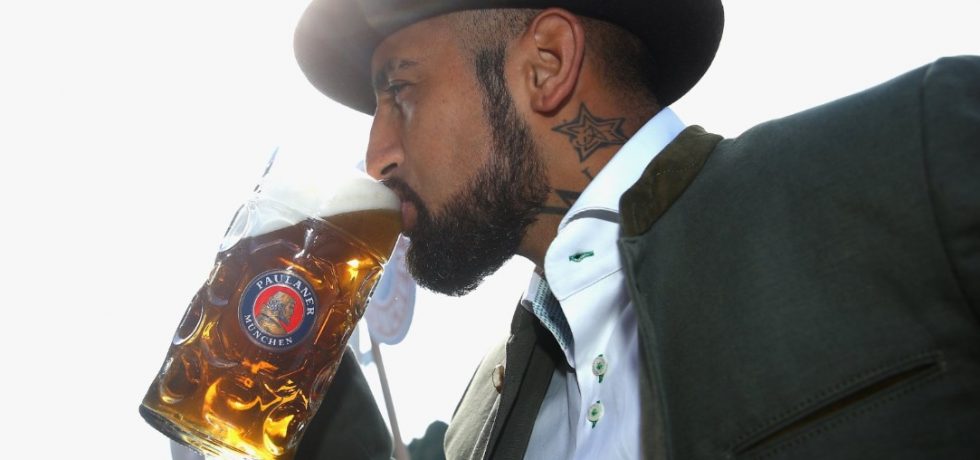 Fotbaliști care au avut patima alcoolului. Sursă foto: goal.com