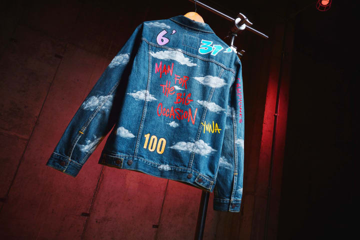 Geaca lui Divock Origi. Sursă foto: 90min.com