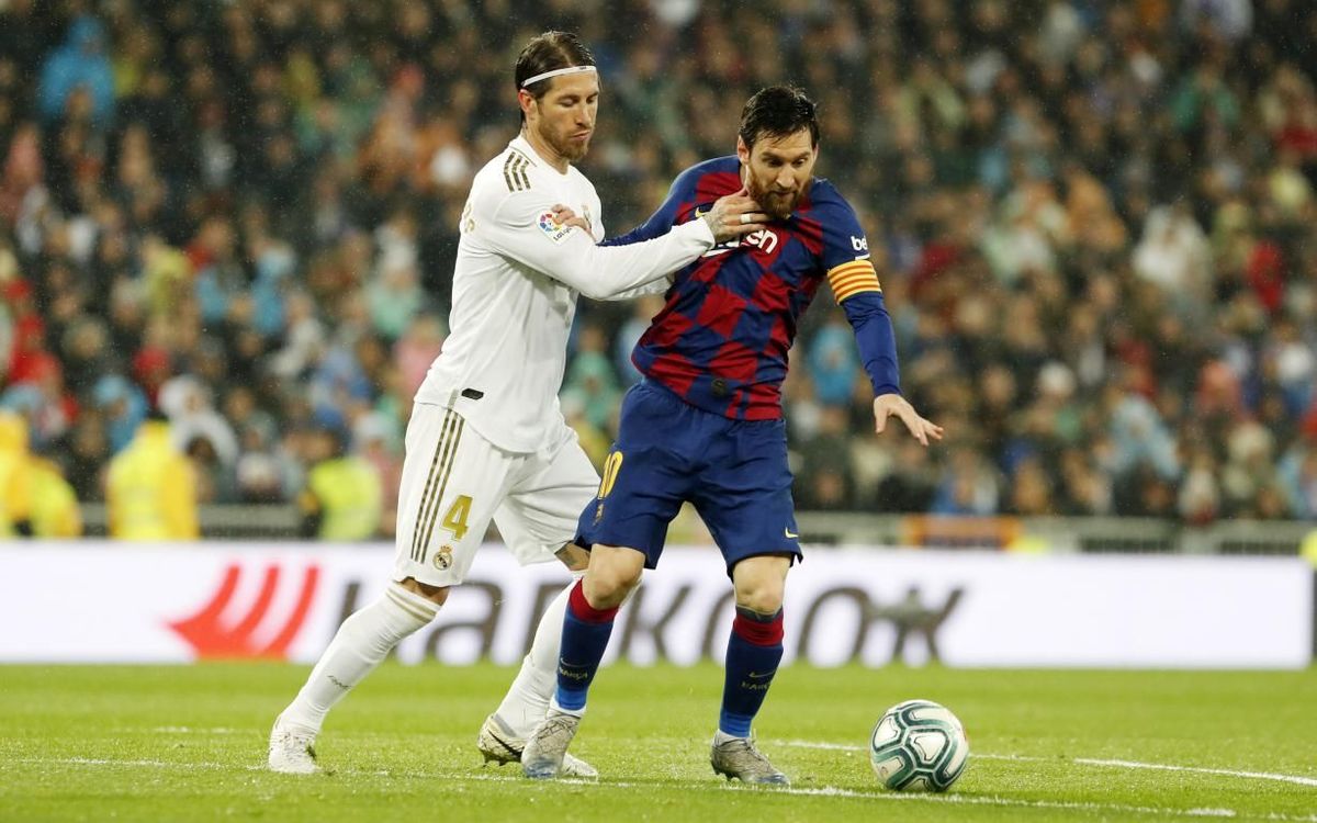 Sergio Ramos vs. Lionel Messi. Sursă foto: barcelona.com