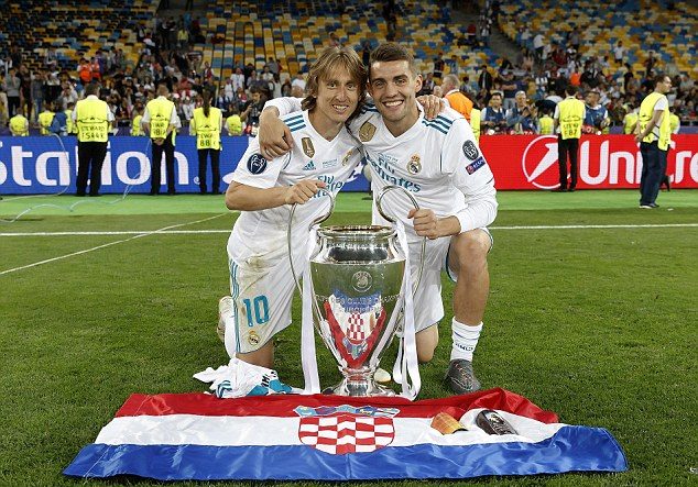 Matteo Kovacic și Luka Modric. Sursă foto: goal.com