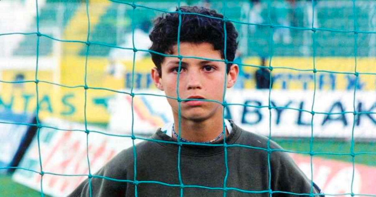 Cristiano Ronaldo copil. Sursă foto: dailymail.co.uk