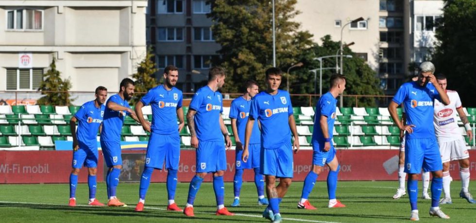 Dacă lăsăm fițele acasă, poate jucăm și fotbal. Sursă foto: sportpictures.eu
