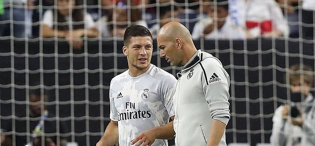Zidane refuză să-l vândă pe Jovic. Sursă foto: goal.com