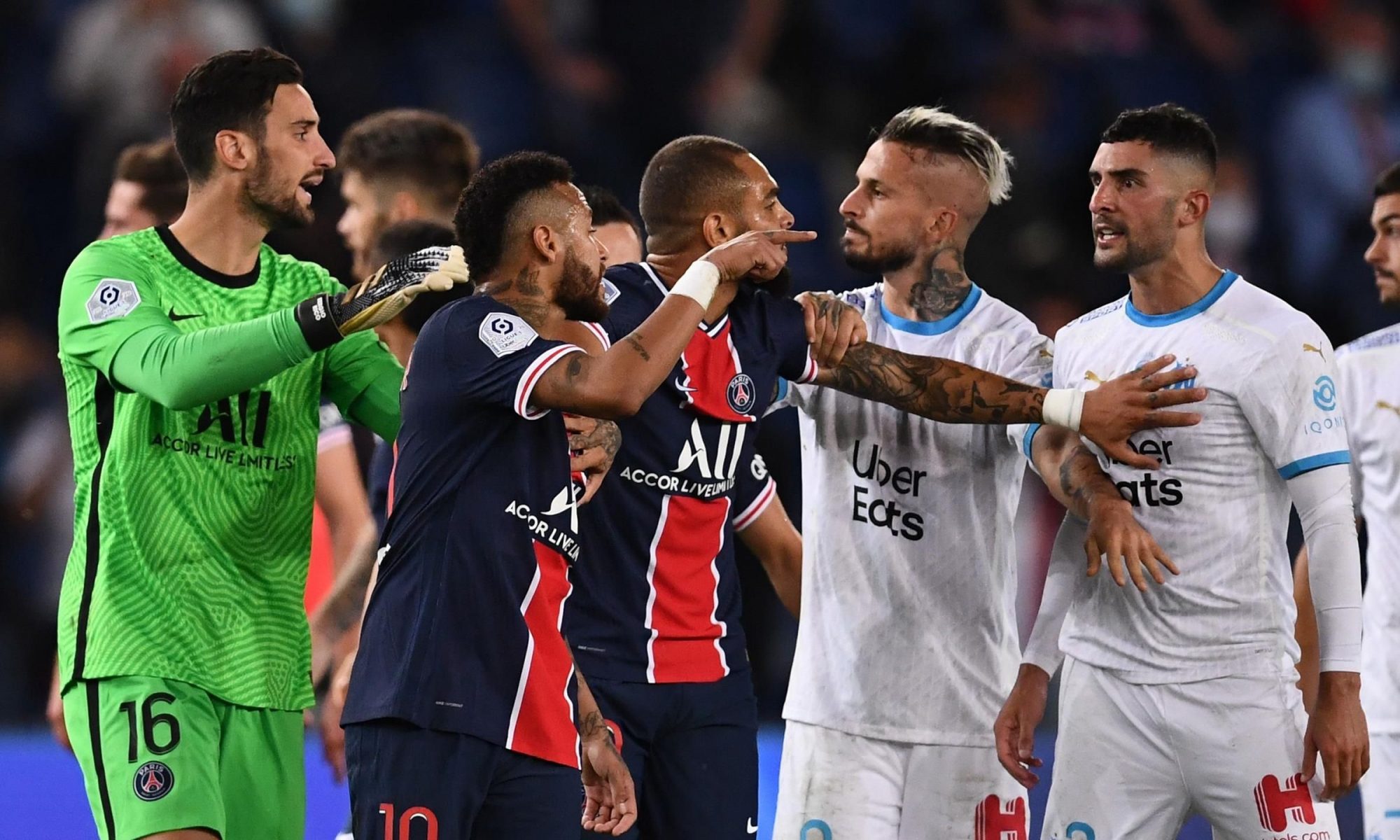 Video cu toată bătaia de la PSG - Marseille. Sursă foto: eurosport.com