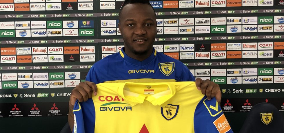 Cum a încercat FCSB să-l aducă pe Ongenda. Sursă foto: chievoverona.it