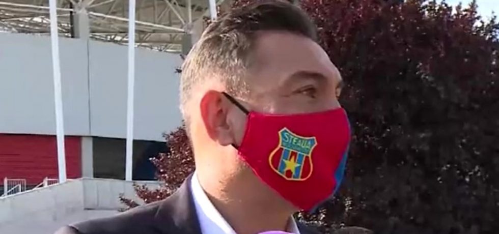 Ilie Dumitrescu a început să meargă la meciurile lui CSA Steaua. Sursă foto: digisport.ro