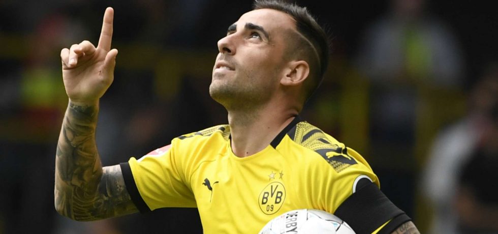 Tatăl lui Paco Alcacer a murit când atacantul avea doar 18 ani. De atunci îi dedică toate golurile. Sursă foto: goal.com