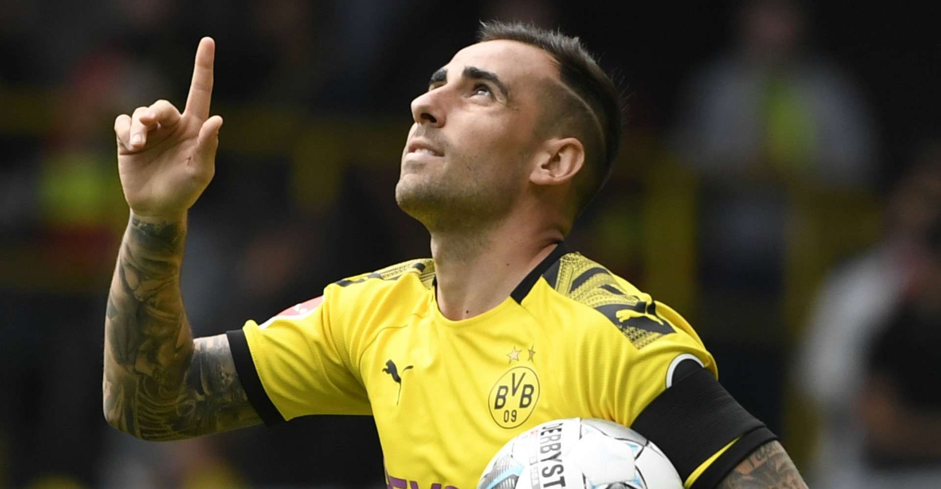 Tatăl lui Paco Alcacer a murit când atacantul avea doar 18 ani. De atunci îi dedică toate golurile. Sursă foto: goal.com