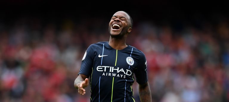 Reacția genială a lui Sterling când Mendy i-a spart contul de Twitter. Foto. Sursă foto: goal.com