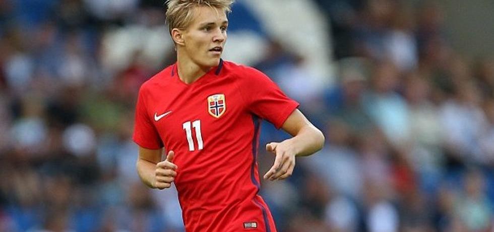 Odegaard râde de România. Sursă foto: goal.com