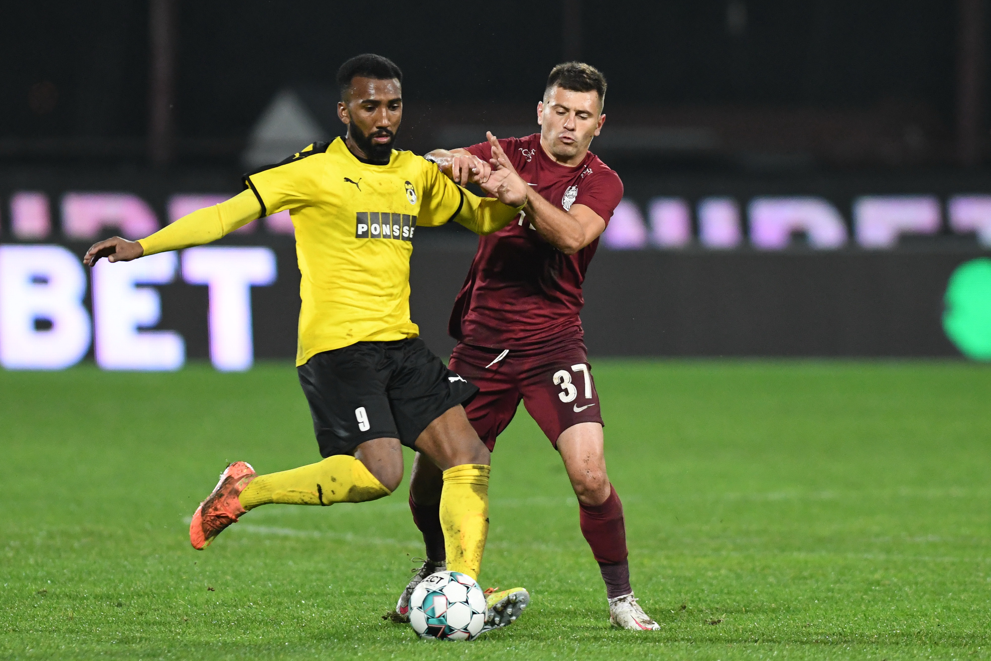 Rangel. Sursă foto: sportpictures.eu