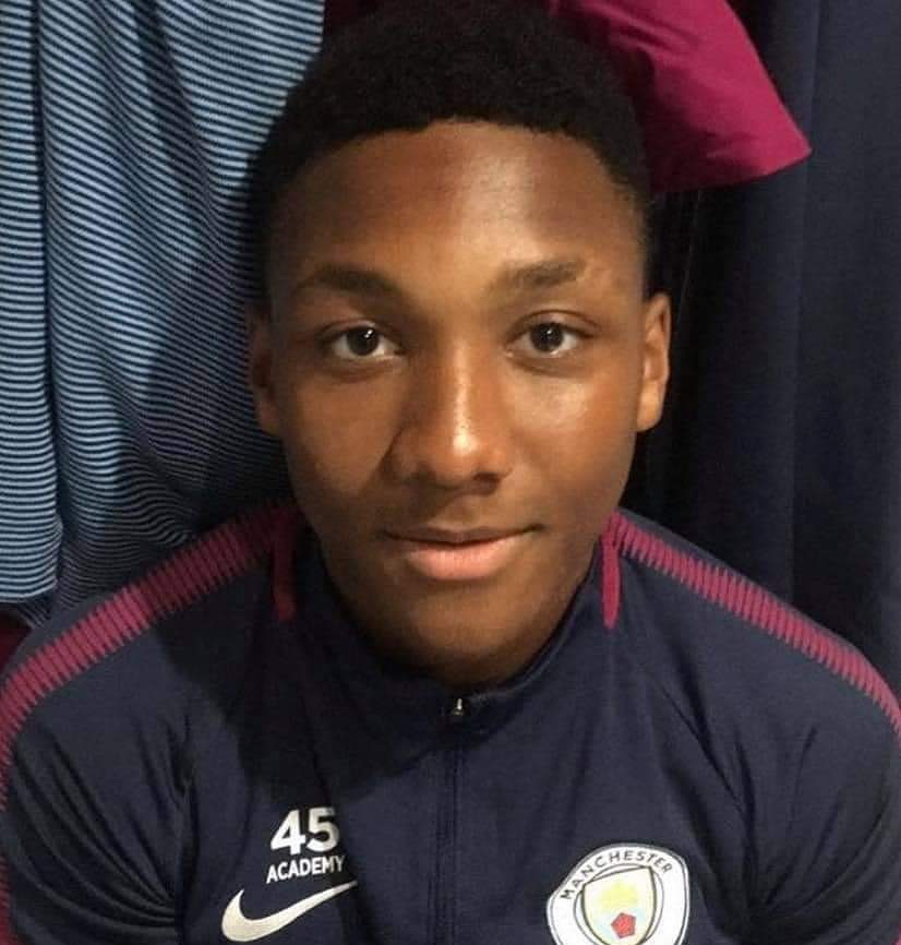 Un puști al lui Manchester City s-a sinucis la doar 17 de ani. Sursă foto: goal.com
