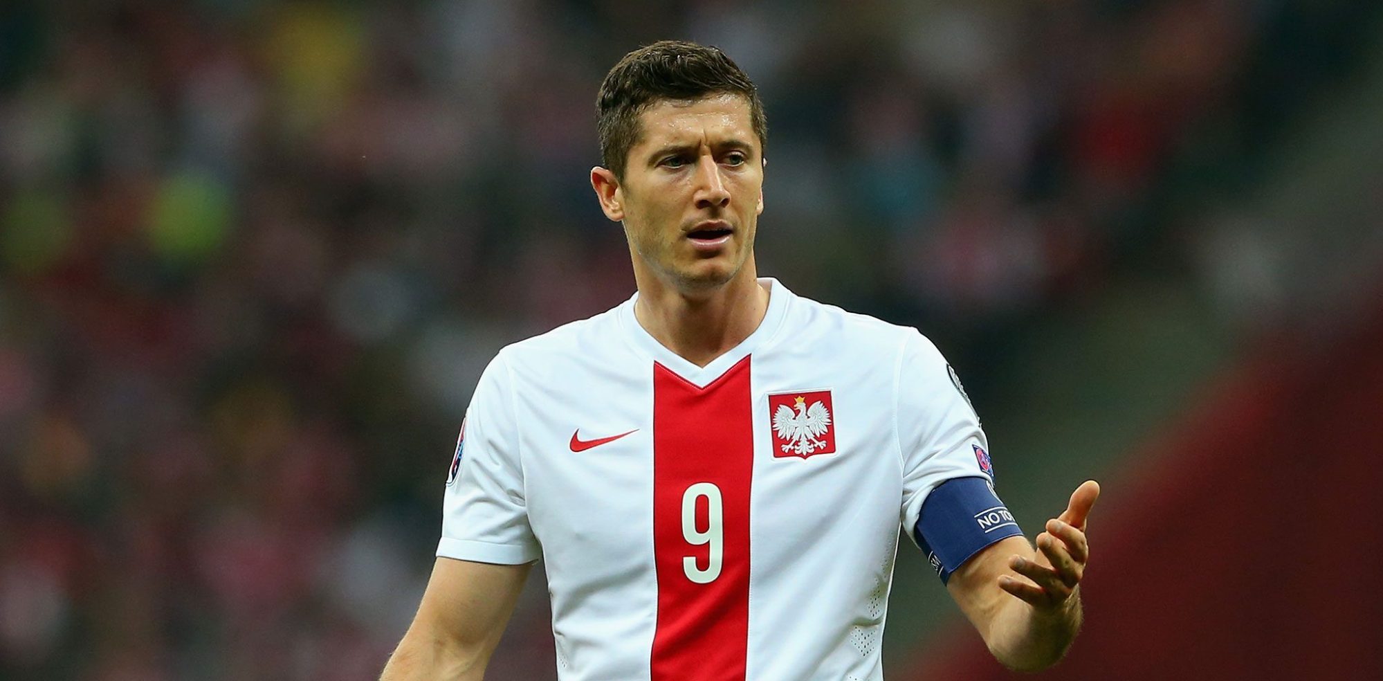 Robert Lewandowski l-a acuzat că a vrut să îi rupă piciorul. Sursă foto: goal.com
