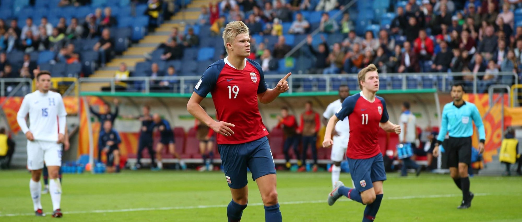 Haaland se pregătește de meciul cu România cu dieta lui Ronaldo. Sursă foto: goal.com