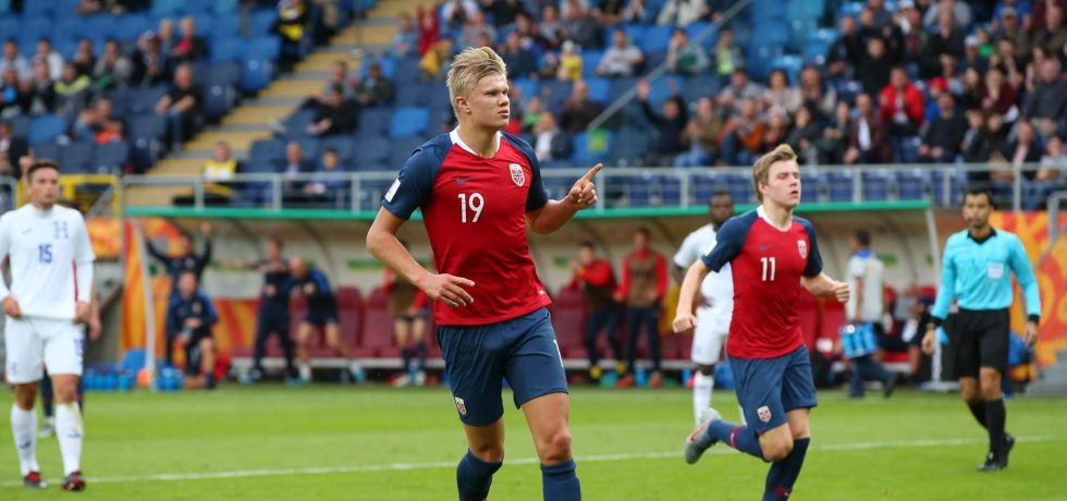 Haaland se pregătește de meciul cu România cu dieta lui Ronaldo. Sursă foto: goal.com