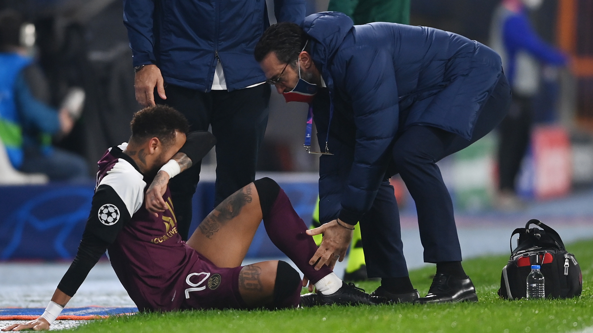 Primele detalii despre accidentarea lui Neymar. Sursă foto: goal.com