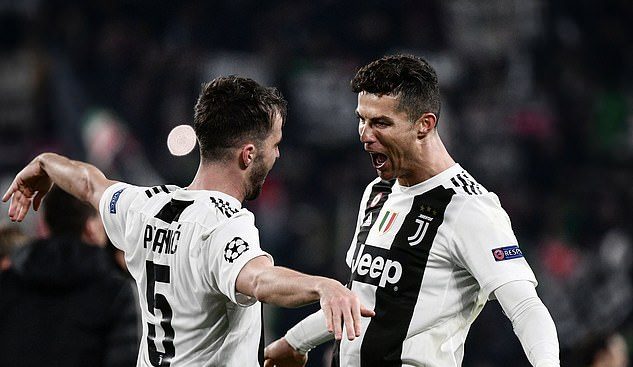 Ce i-a spus Cristiano Ronaldo lui Pjanic înainte de a semna cu Barcelona. Sursă foto: goal.com