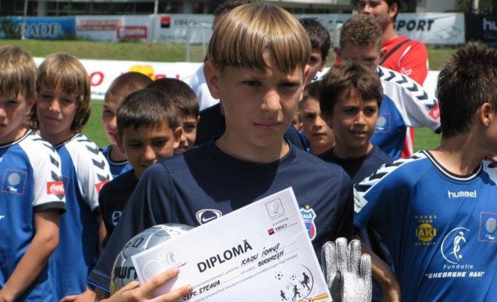 Visul lui Ionuț Radu la 12 ani: „Vreau să fiu aplaudat pe Ghencea!”. Dorea să fie atacant. Sursă foto: digisport.ro