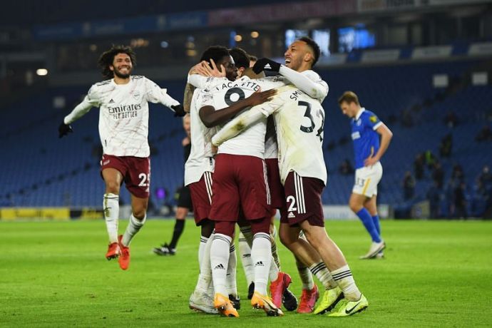 Arsenal bate, dar cu apucături de Liga 1. Sursă foto: goal.com