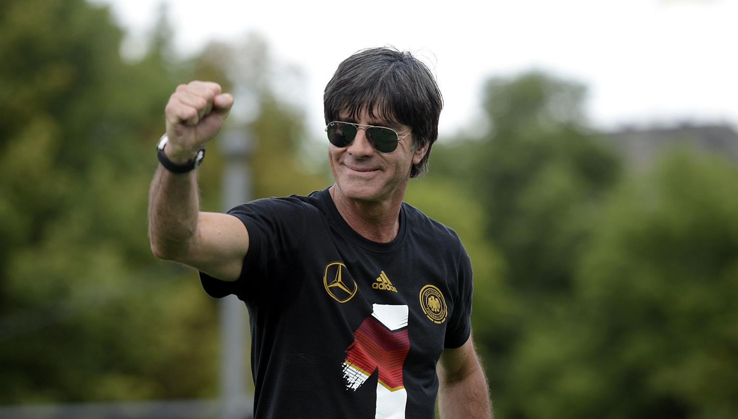 Prima declarație a lui Low după ce România a picat în grupă cu Germania. Sursă foto: goal.com