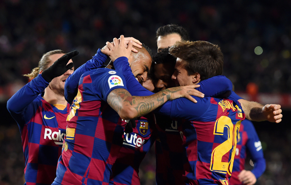 Au luat-o razna!? Barcelona vrea un fundaș de la Arsenal. Sursă foto: goal.com