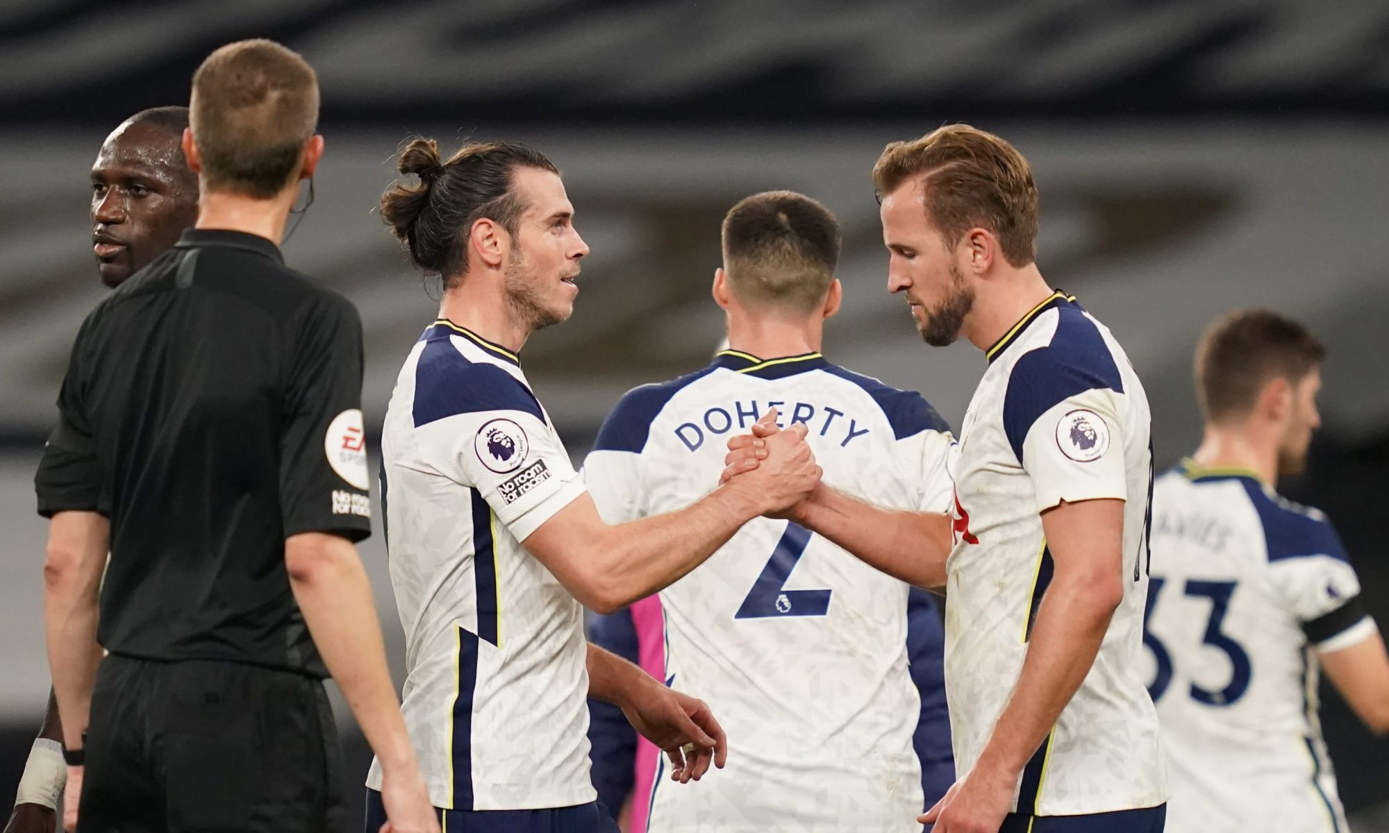 Fotbaliști care țineau cu alte echipe, dar au jucat pentru rivale. Sursă foto: goal.com