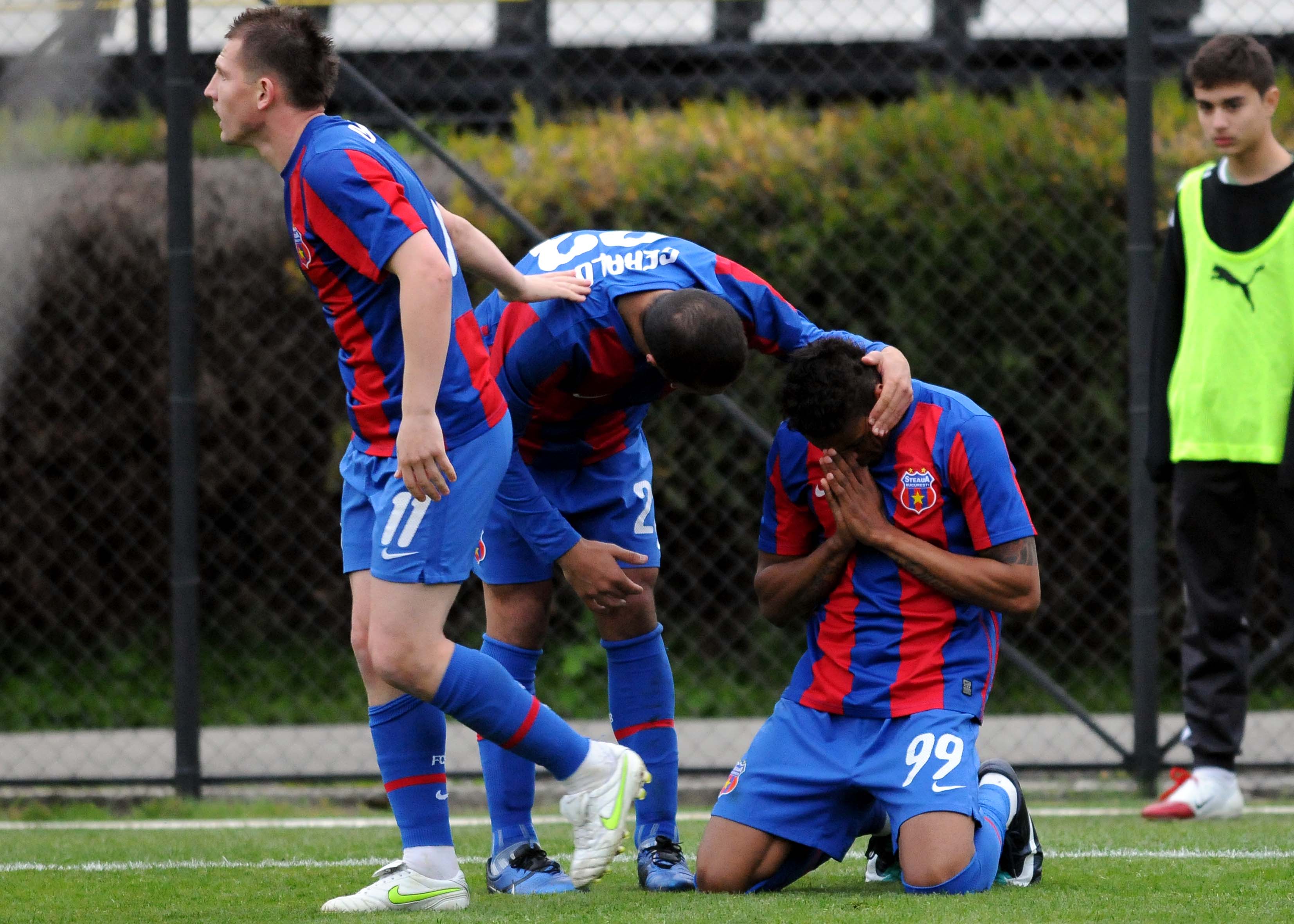 Maicon. Sursă foto: sportpictures.eu