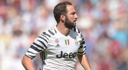 A mâncat mingea! Higuain s-a îngrășat și mai mult. Foto. Sursă foto: goal.com
