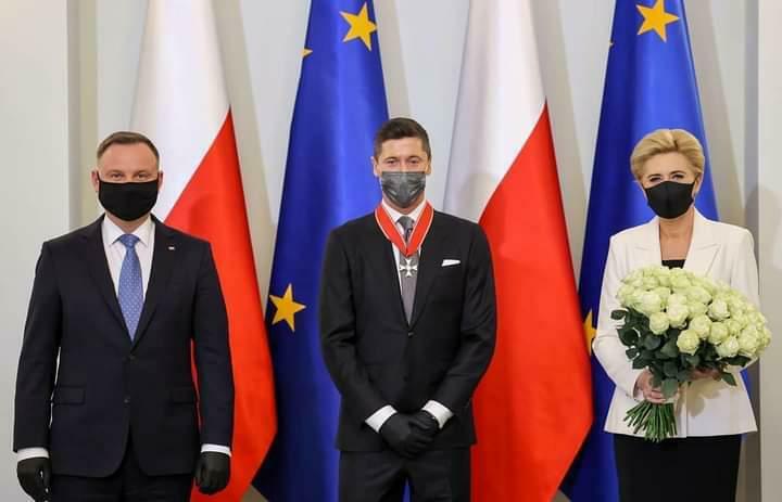 Robert Lewandowski, decorat de președintele Poloniei