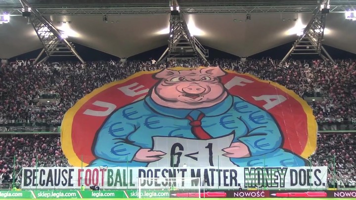 Mesaj postat de fanii Legiei Varșovia. Sursă foto: goal.com