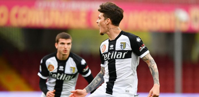 Ce note au primit Dennis Man și Valentin Mihăilă în Perugia - Parma. Sursă foto: parma.ro