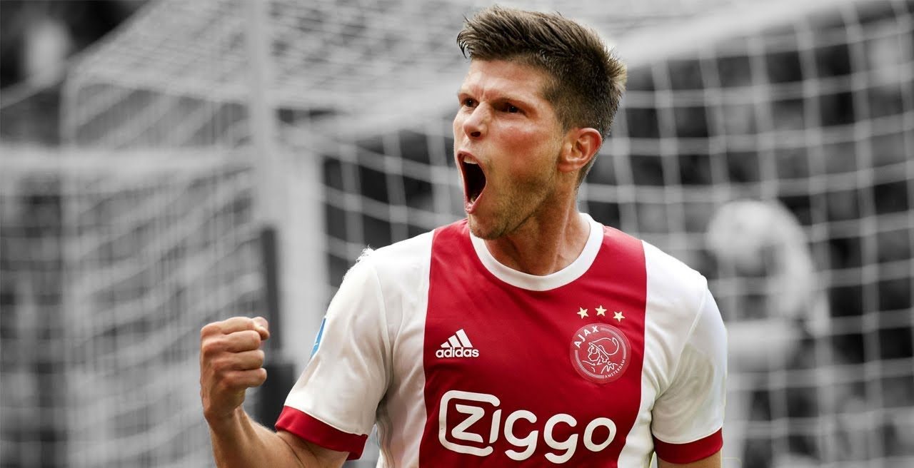 Klaas-Jan Huntelaar nu s-a retras! Joacă la o echipă unde patronul de 63 de ani îi e coechipier. Sursă foto: goal.com