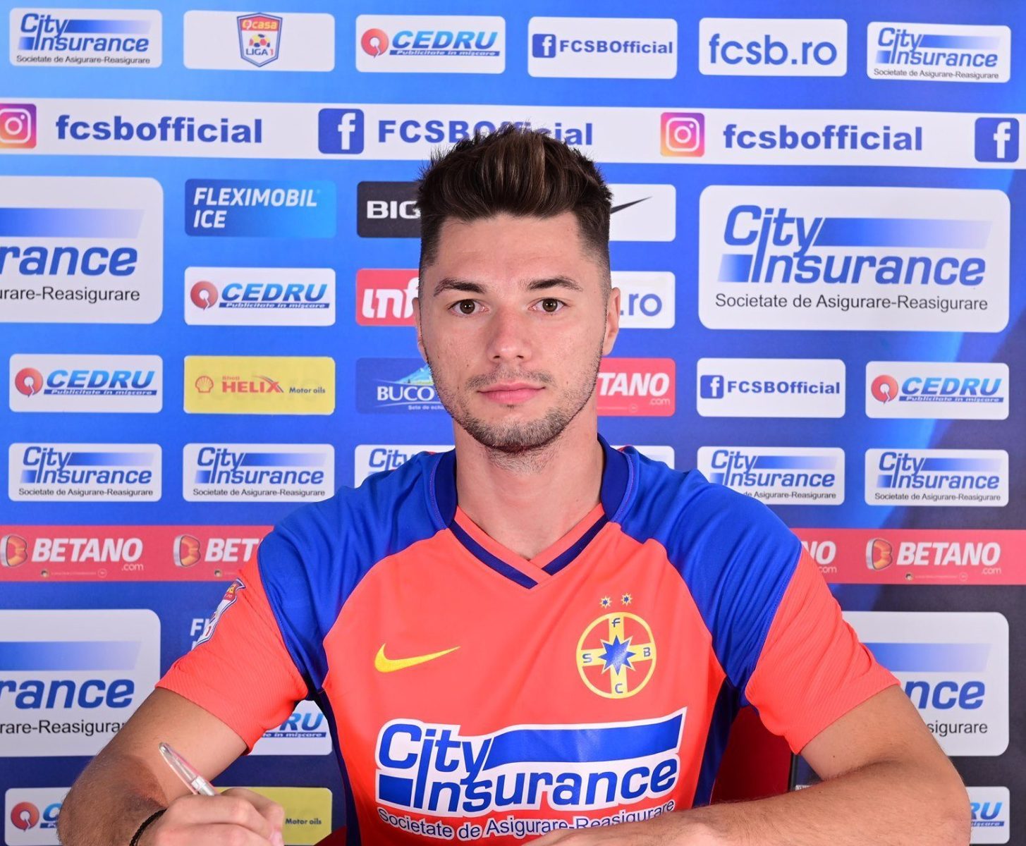 Motivul pentru care Andrei Burlacu nu a debutat pentru FCSB. Sursă foto: fcsb.ro