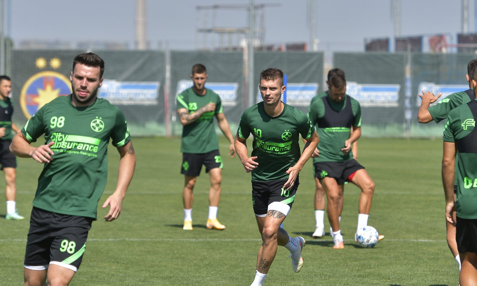 FCSB a început să caute fundași centrali. Sursă foto: sportpictures.eu