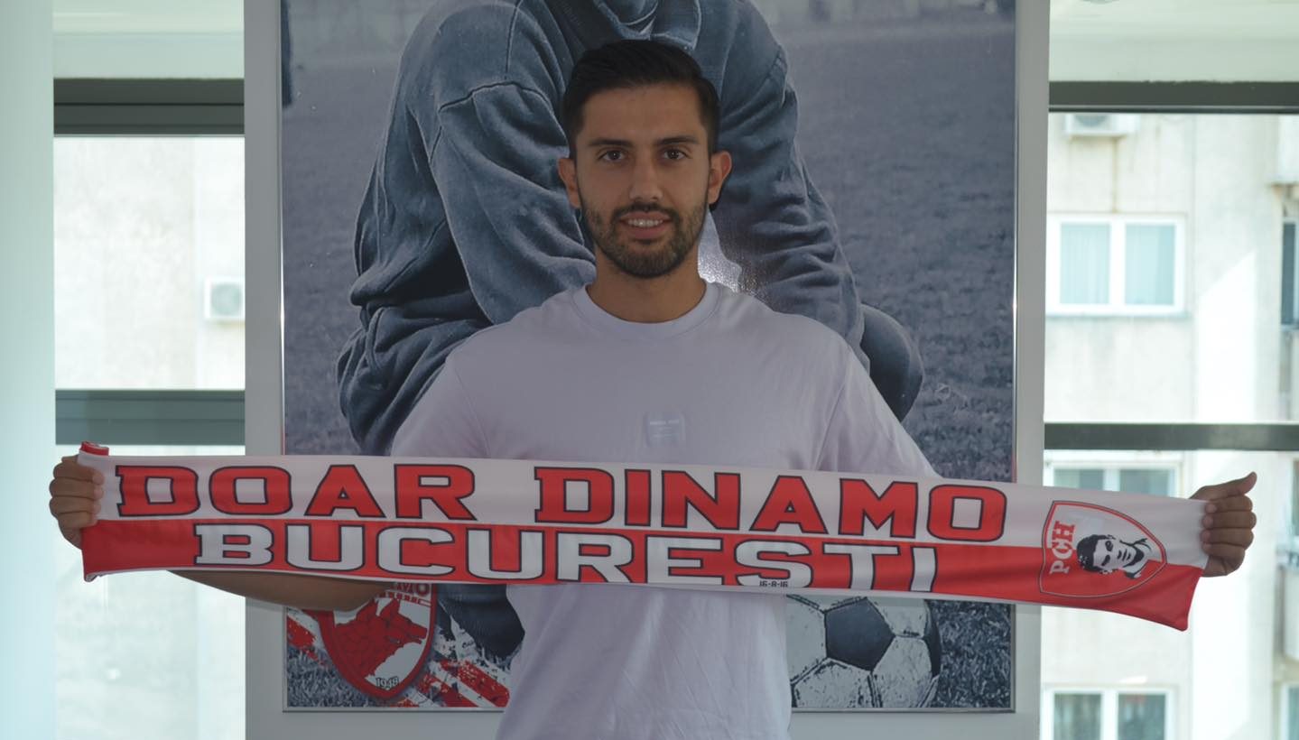 Dinamo a transferat un atacant trecut pe la Deportivo La Coruna. Sursă foto: Facebook