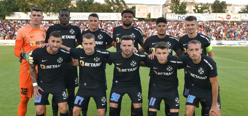 Favoritul lui Gigi Becali, cerut afară din primul 11. Sursă foto: sportpictures.eu