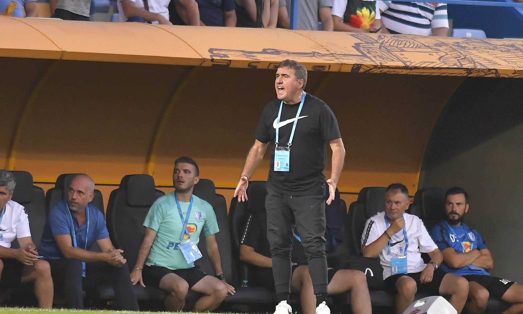 Soluţia lui Gică Hagi pentru salvarea sportului din România. Sursă foto: sportpictures.eu