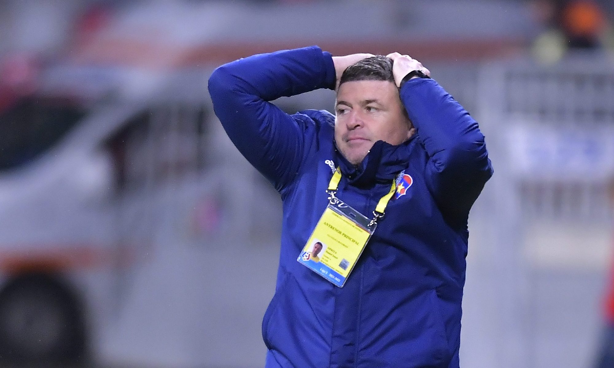 Daniel Opriţa pune tunurile pe jucători după CSA Steaua – Csikszereda 0-4. Sursă foto: sportpictures.eu