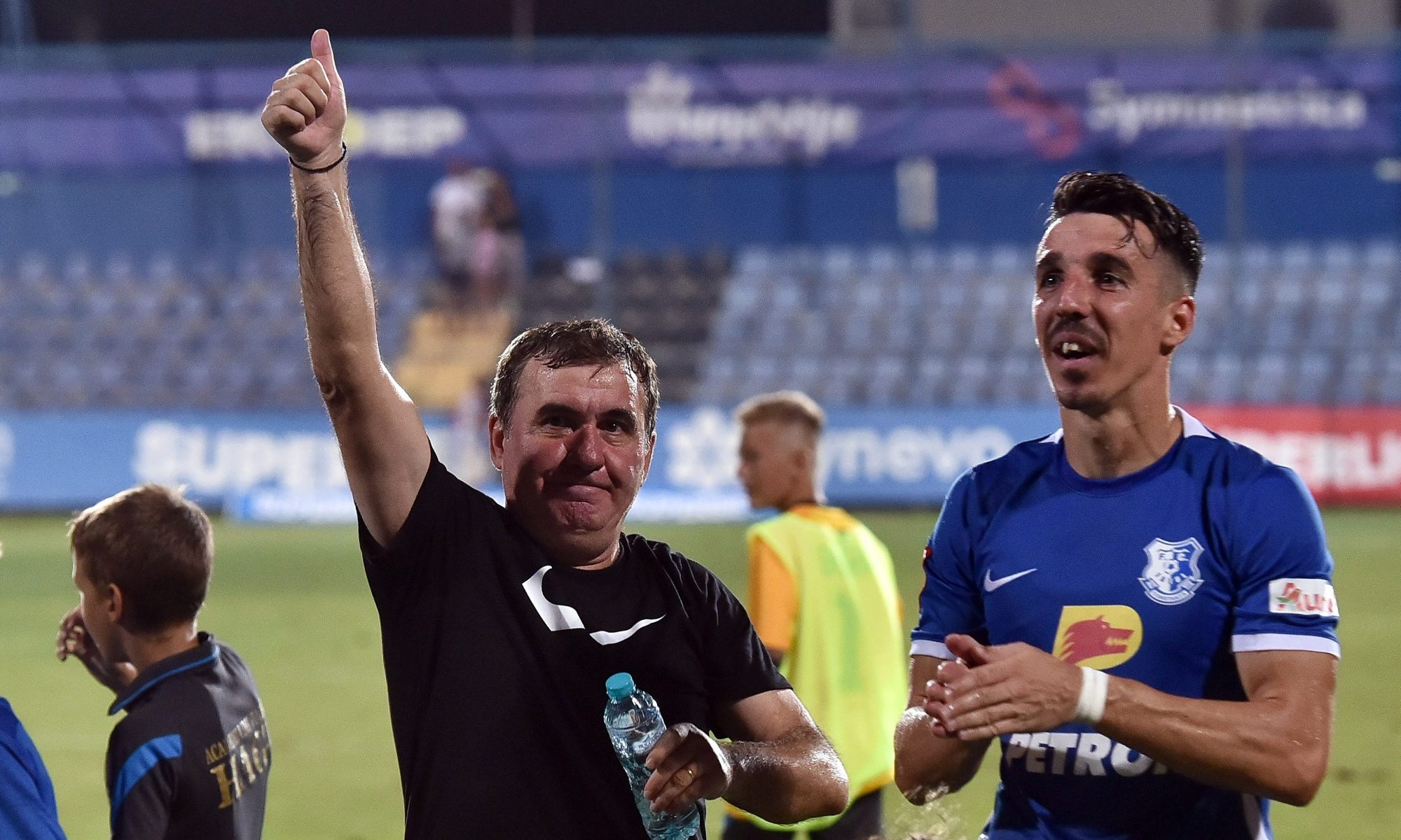 Gică Hagi, fericit după Farul – FCSB. Sursă foto: sportpictures.eu