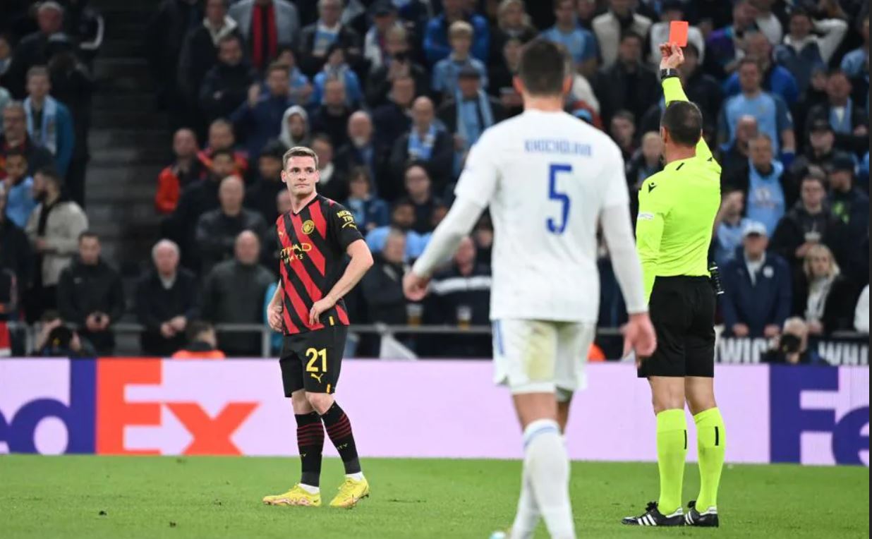 FC Copenhaga – Manchester City, oprit de trei ori pentru folosirea sistemului VAR. Sursă foto: goal.com