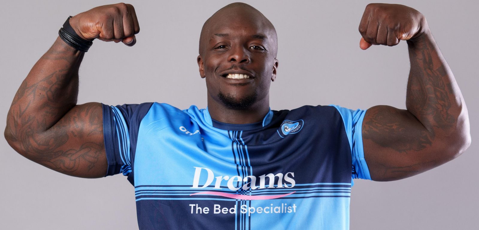 Akinfenwa s-a reprofilat!. Sursă foto: goal.com