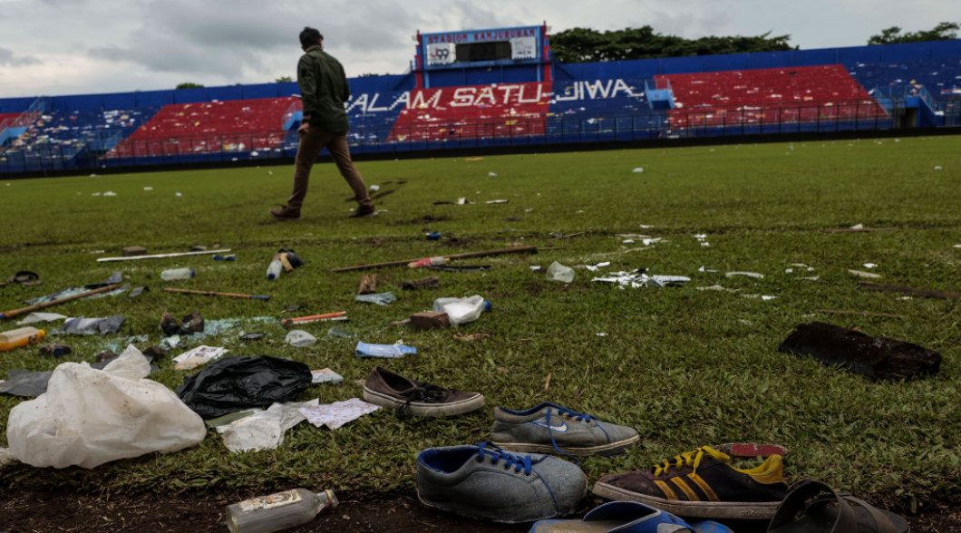 Decizie radicală după tragedia de pe stadionul din Indonezia. Sursă foto: gsp.ro